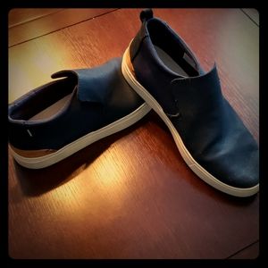 Toms Waterproof 3/4 Slip-Ons